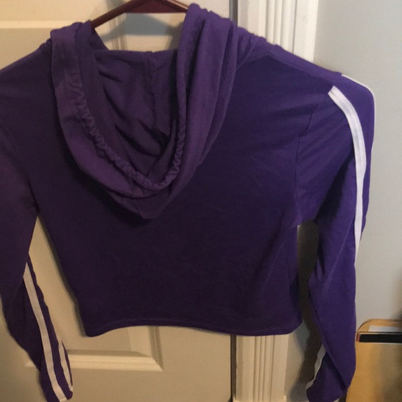 Purple cropped hoodie. Never worn, like new - Picture 2 of 2